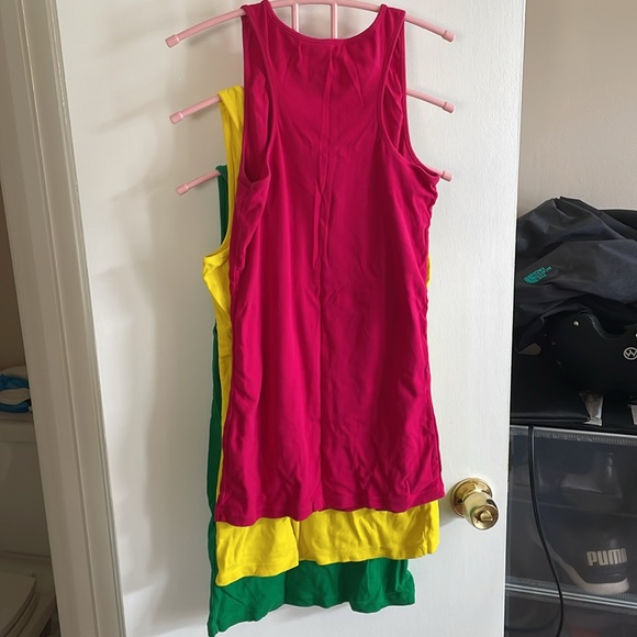 3 Tanks - Picture 4 of 4